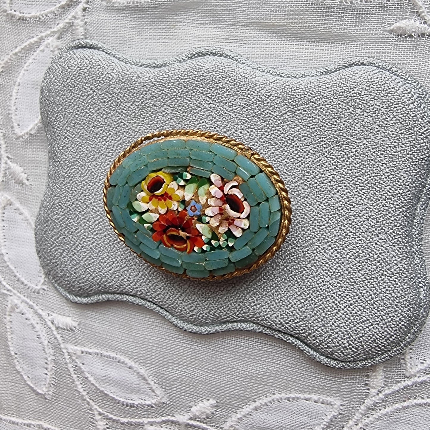 Brooch - Turquoise Glass Micromosaic Flower Brooch