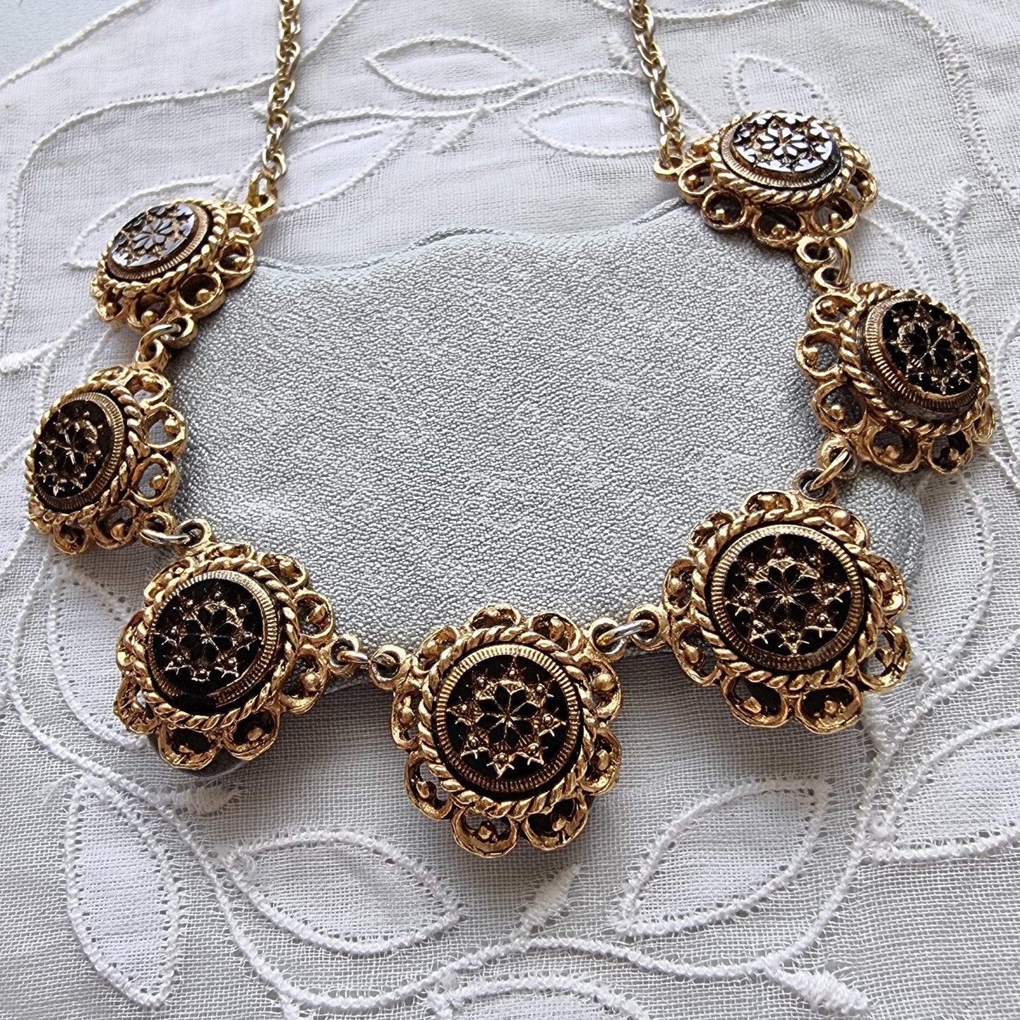 Necklace - Victorian Style Black Mourning Pendant Link Necklace