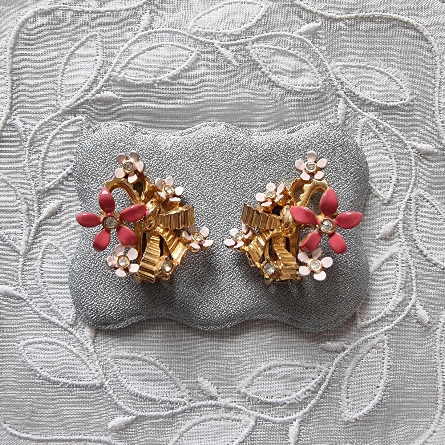 Clip on - Coro Pink Enamel Flowers with Ribbon Clip on Earrings