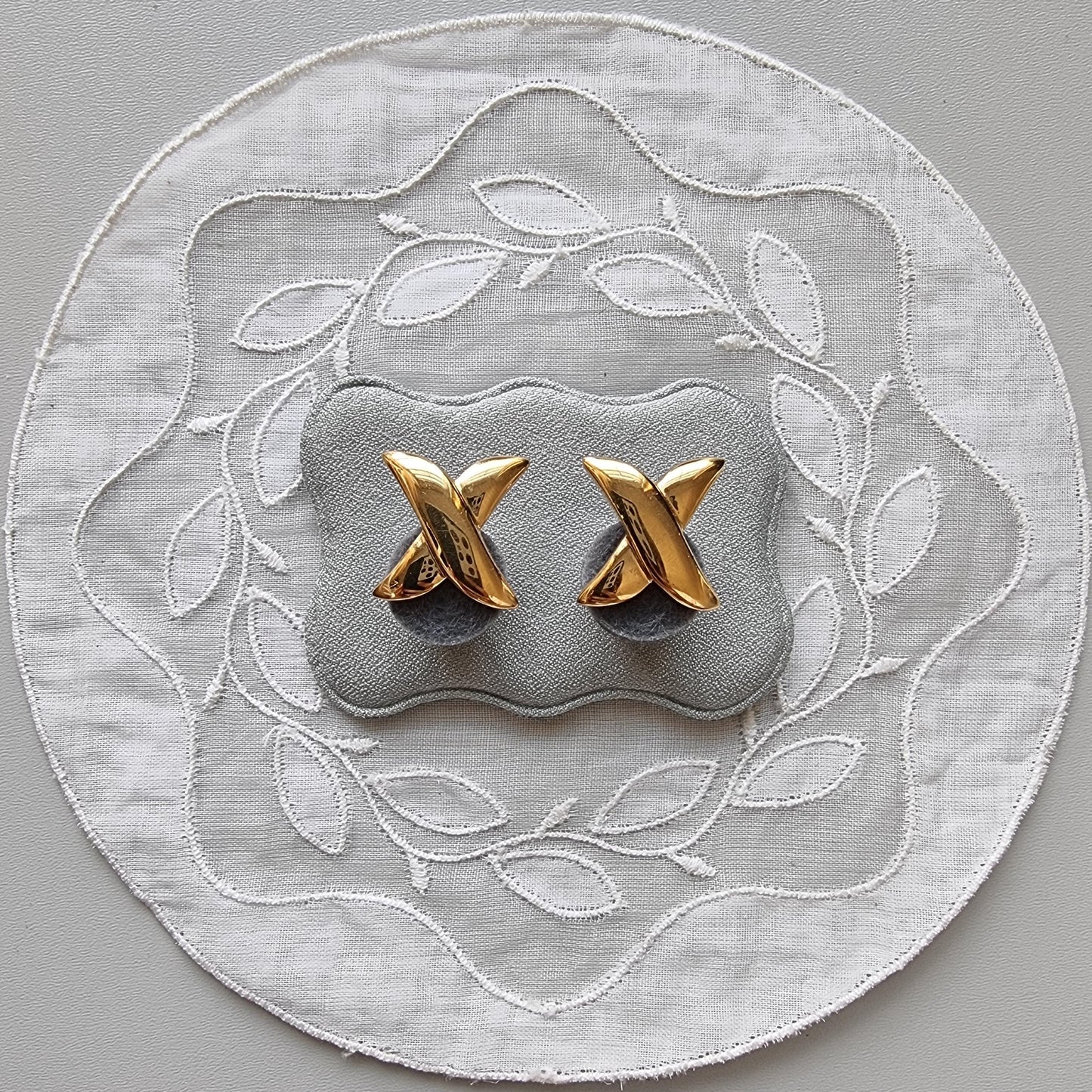 Posts - Gold Stylised Cross Stud Earrings