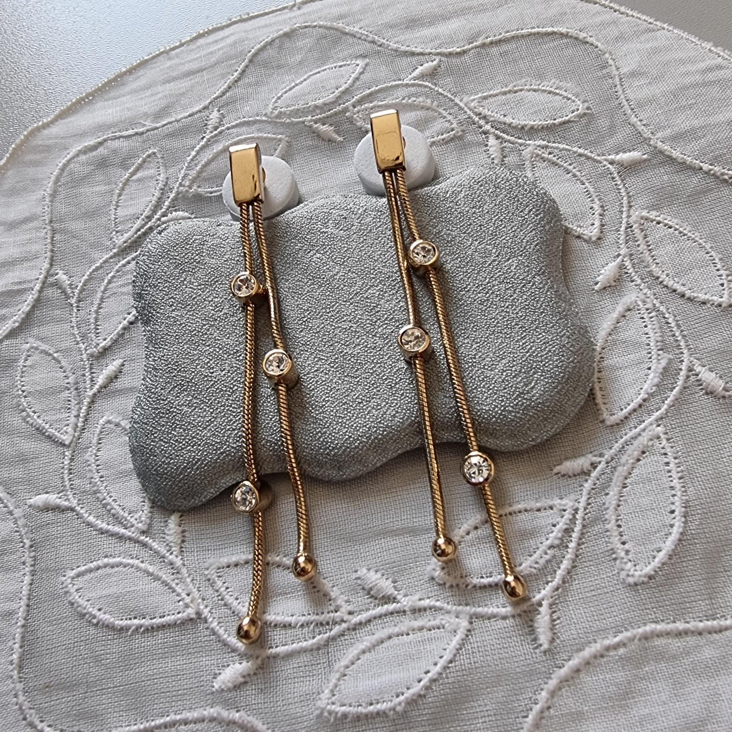 Posts - Gold Snake Chain Crystal Drop Earrings