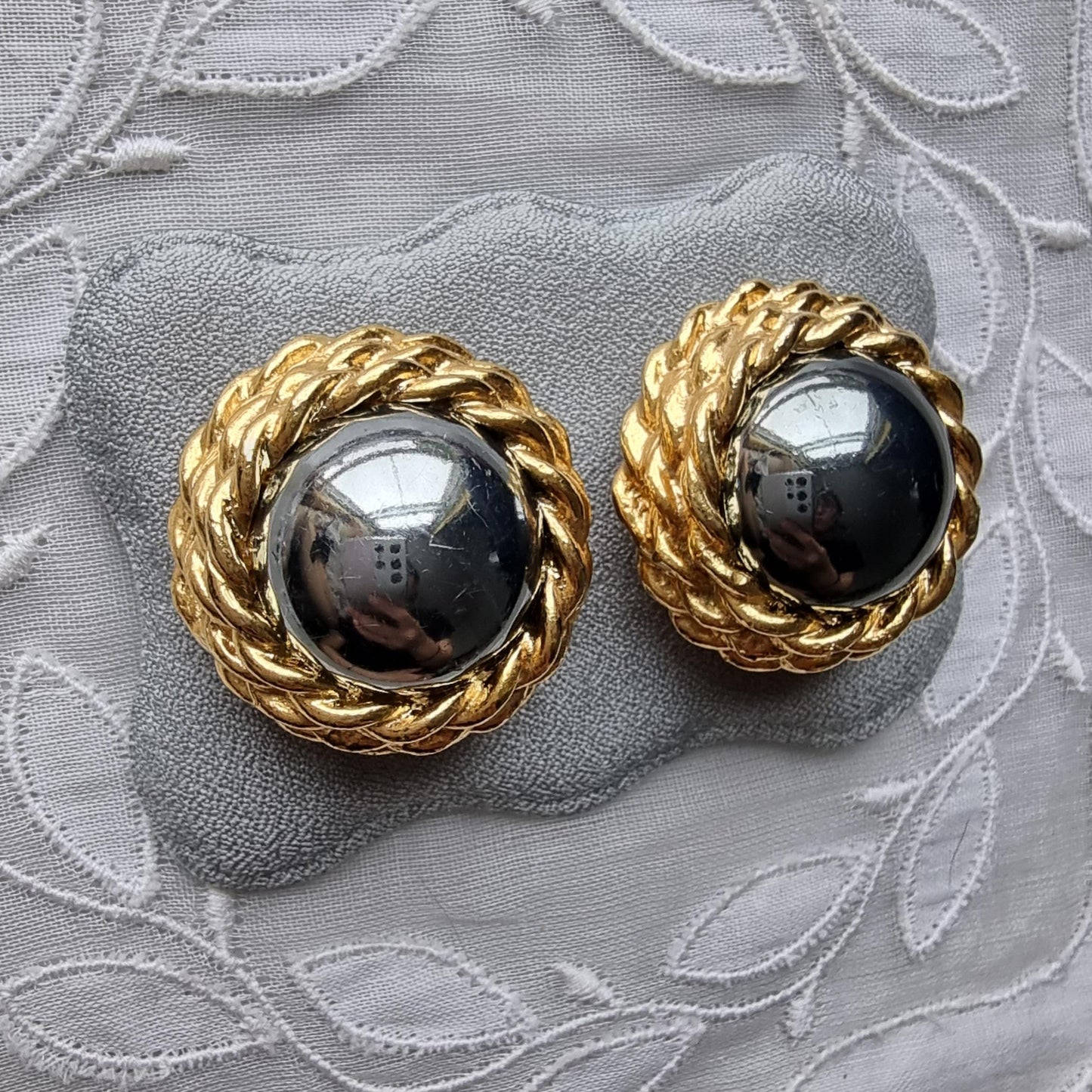 Clip on - DMJ Gold Round Silver Grey Cabochon Crystal Clip on Earrings