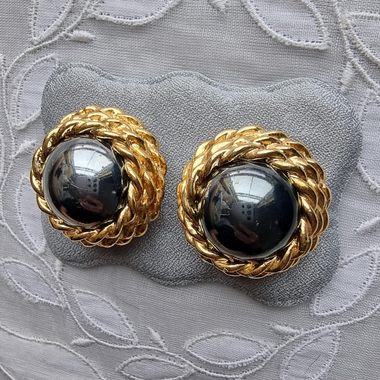 Clip on - DMJ Gold Round Silver Grey Cabochon Crystal Clip on Earrings