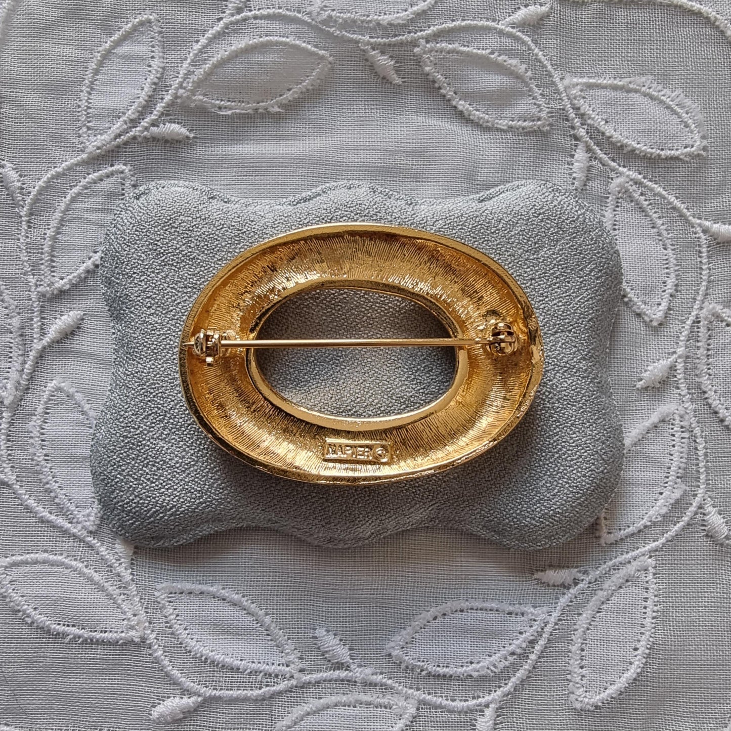 Brooch - Napier Oval Brushed Gold Twist Brooch