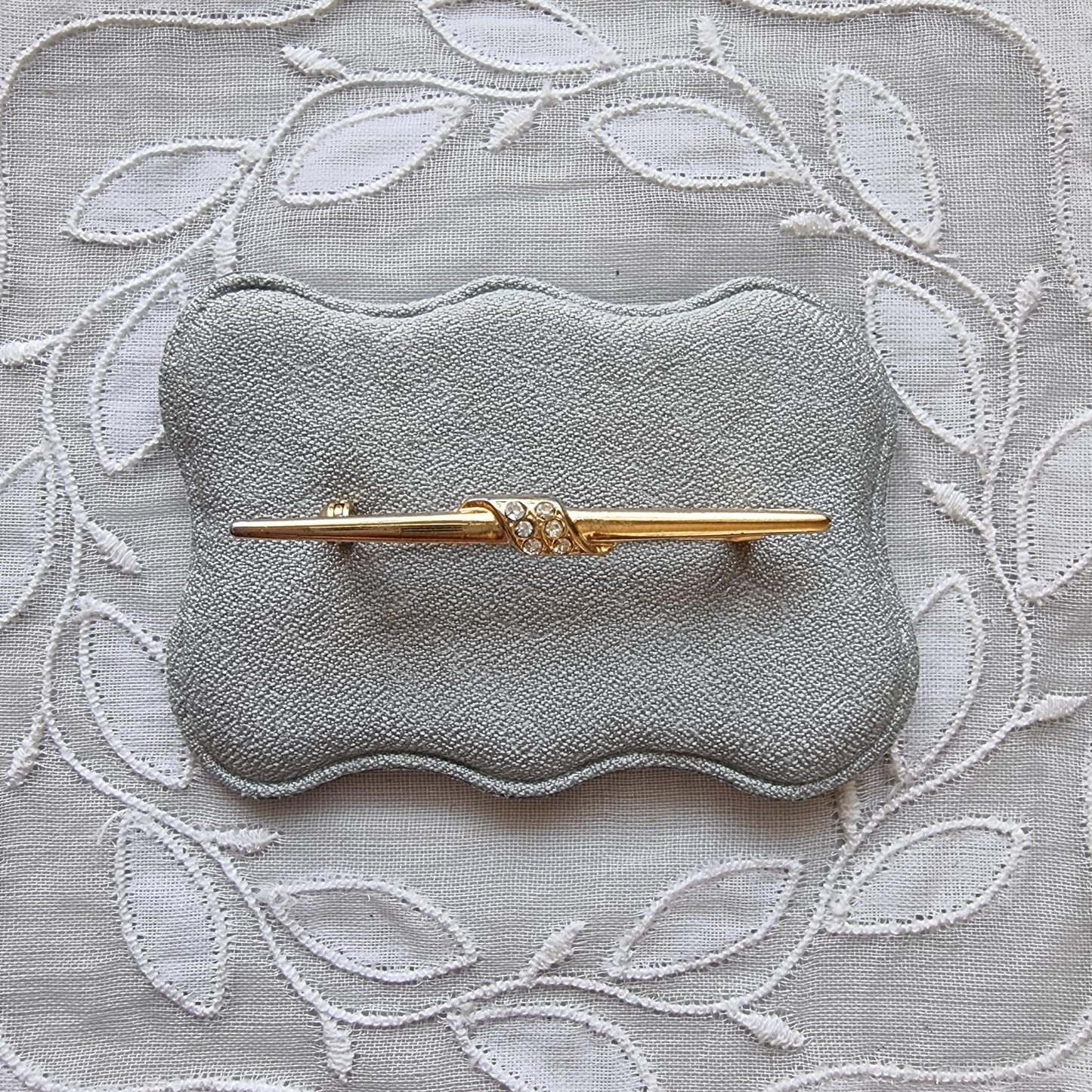 Brooch - Gold and Clear Crystals Bar Brooch