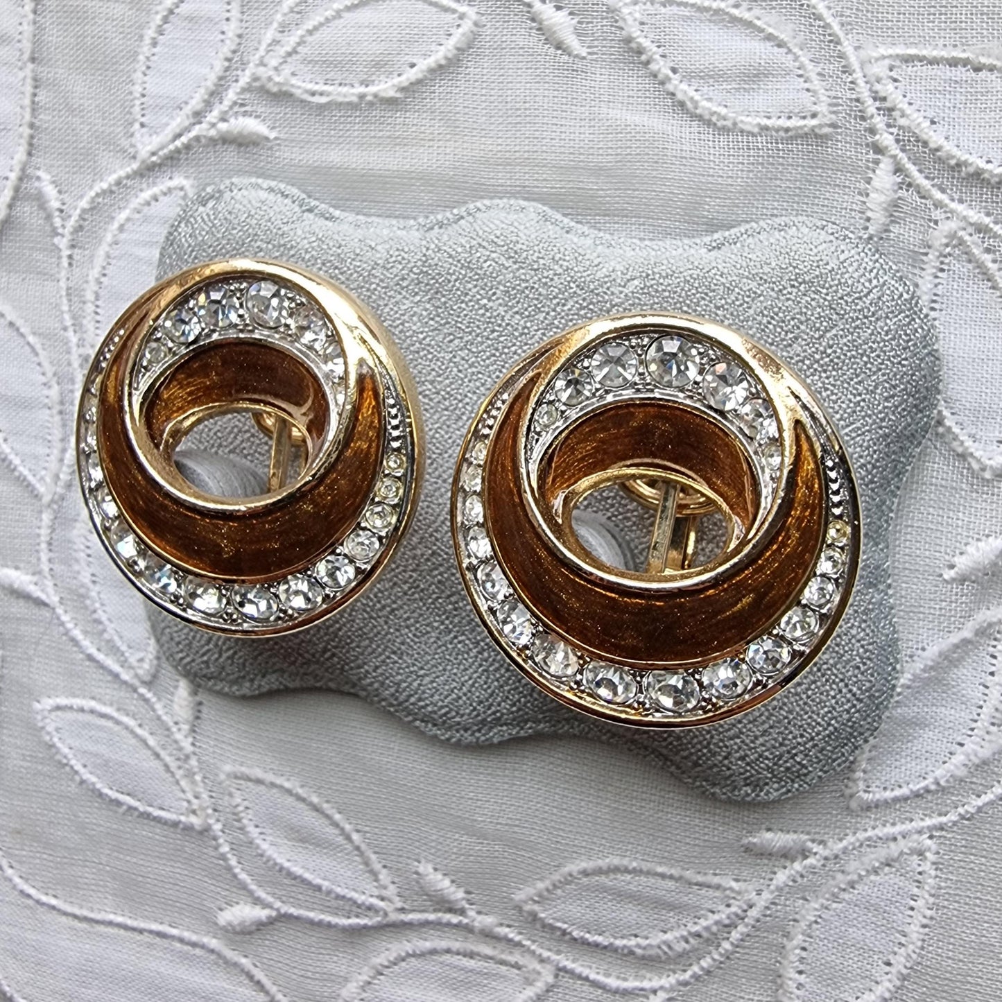 Clip on - Bergdorf Goodman Brown Enamel and Crystals Round Clip On Earrings