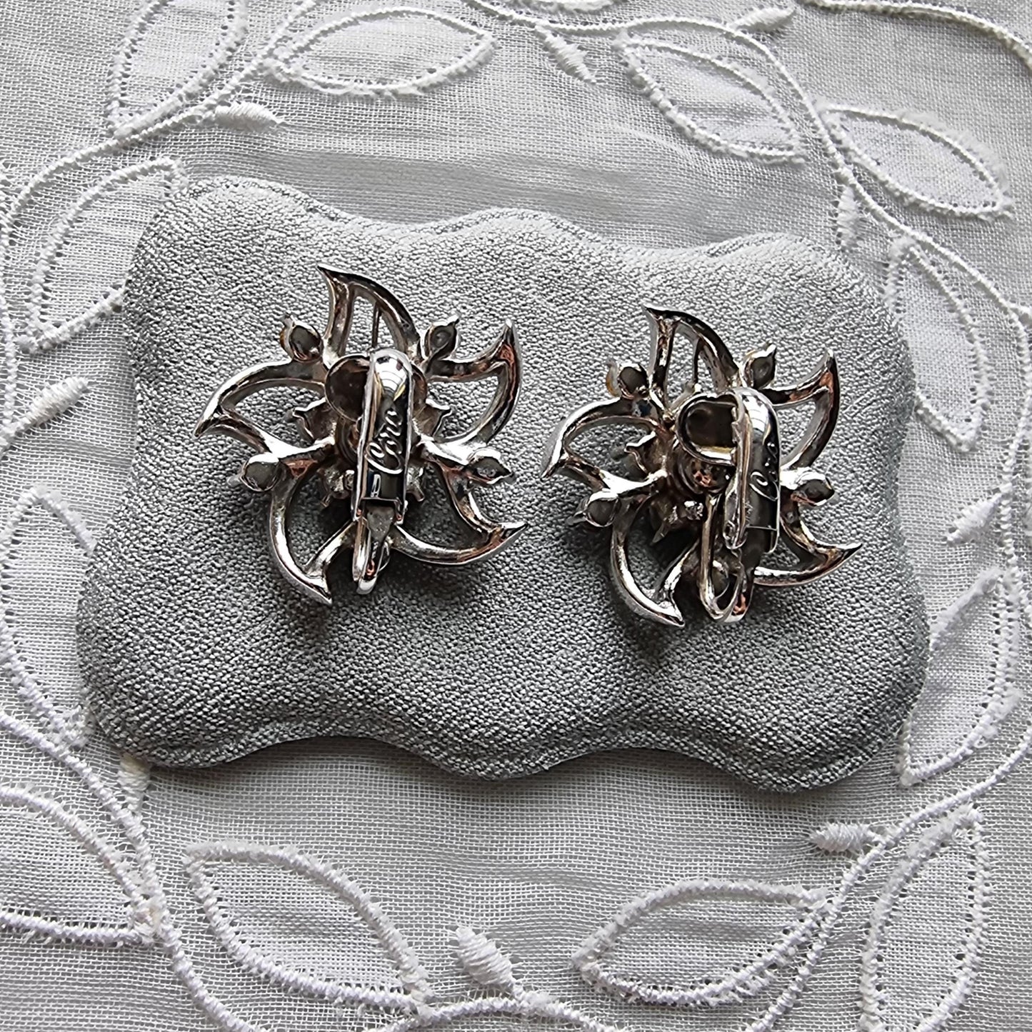 Clip on - Coro Ice Blue Crystal Flower Clip on Earrings