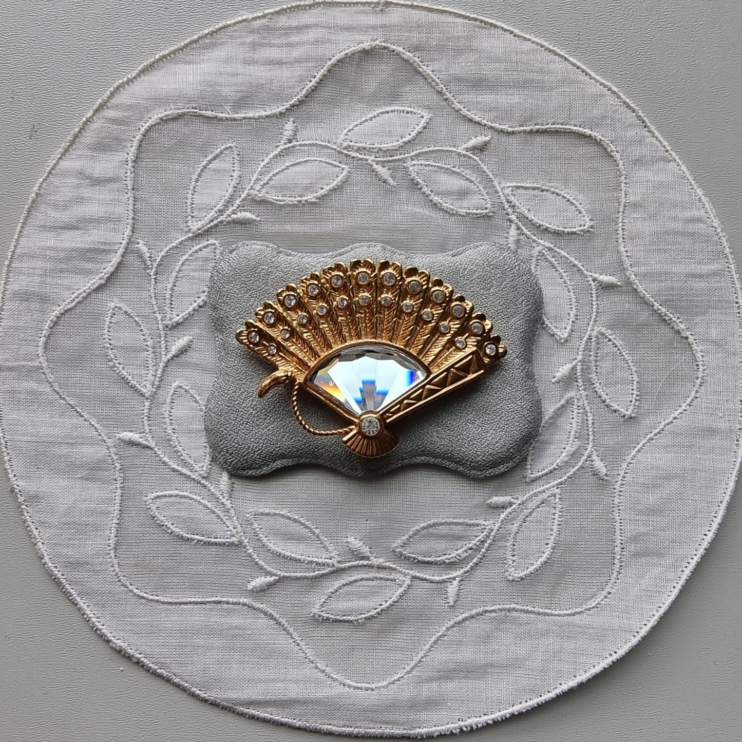 Brooch - Swarovski Crystal Fan Brooch