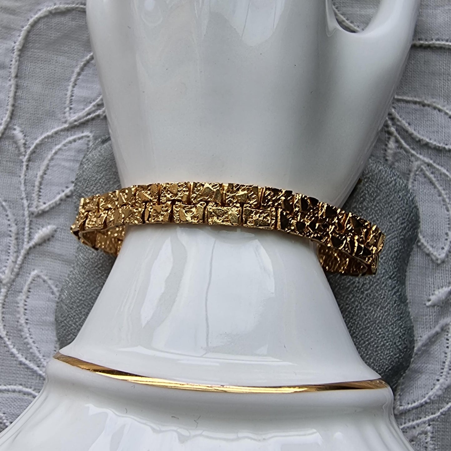 Bracelet - Gold Textured Flat Chain Bracelet