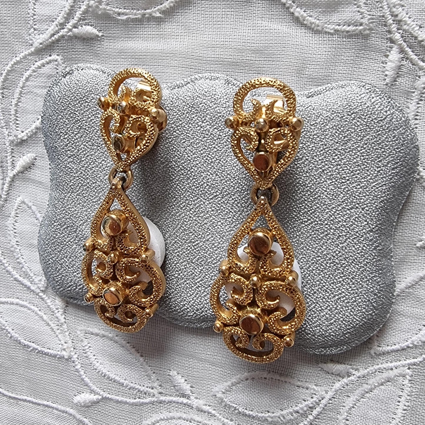 Clip on - Trifari Gold Filigree Drop Clip on Earrings