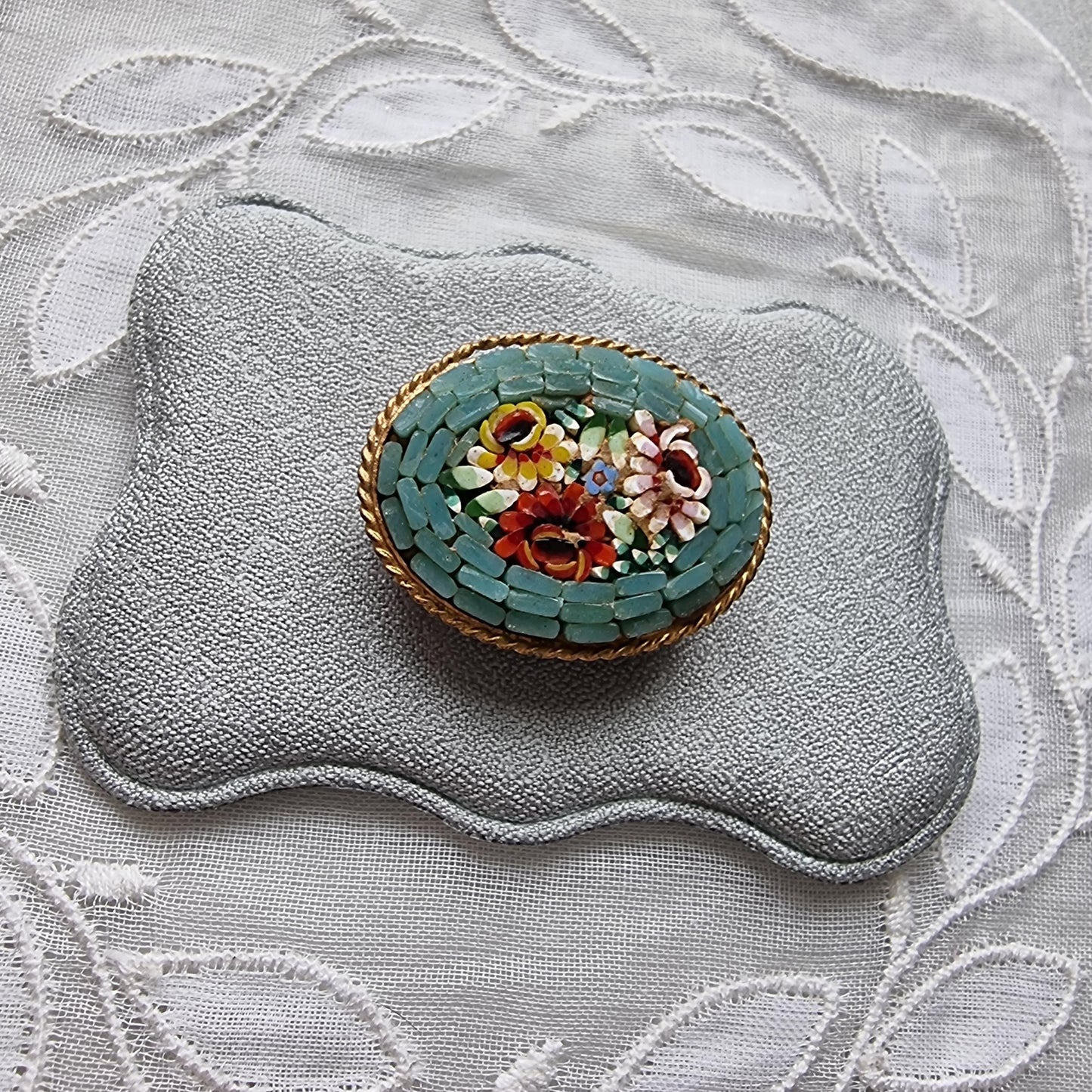Brooch - Turquoise Glass Micromosaic Flower Brooch