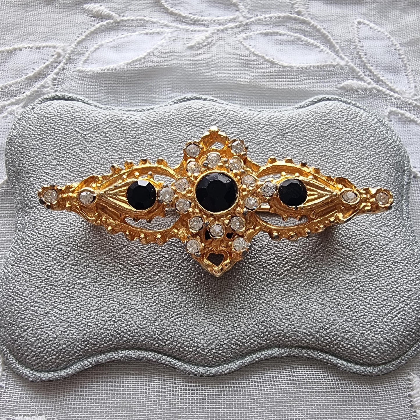 Brooch - Black Crystals and Seed Pearls Bar Brooch