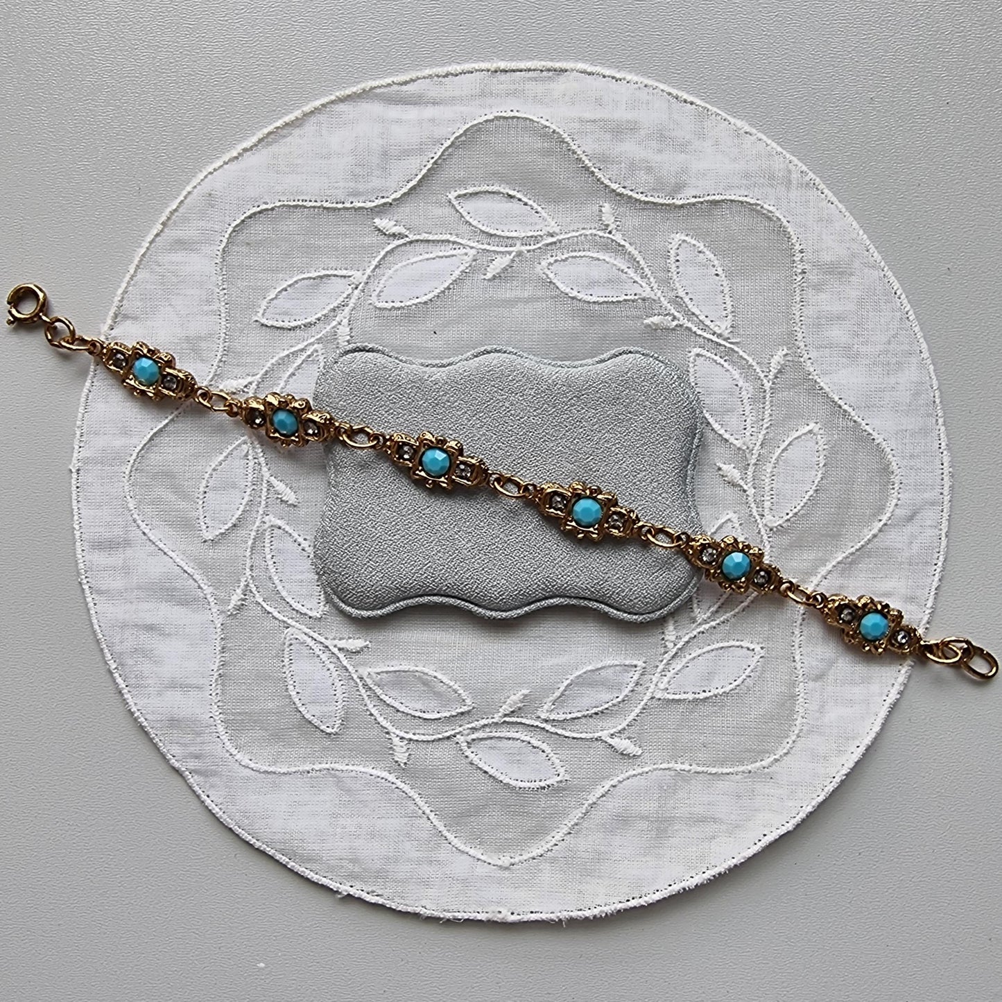 Bracelet - Gold Turquoise Crystal Link Bracelet