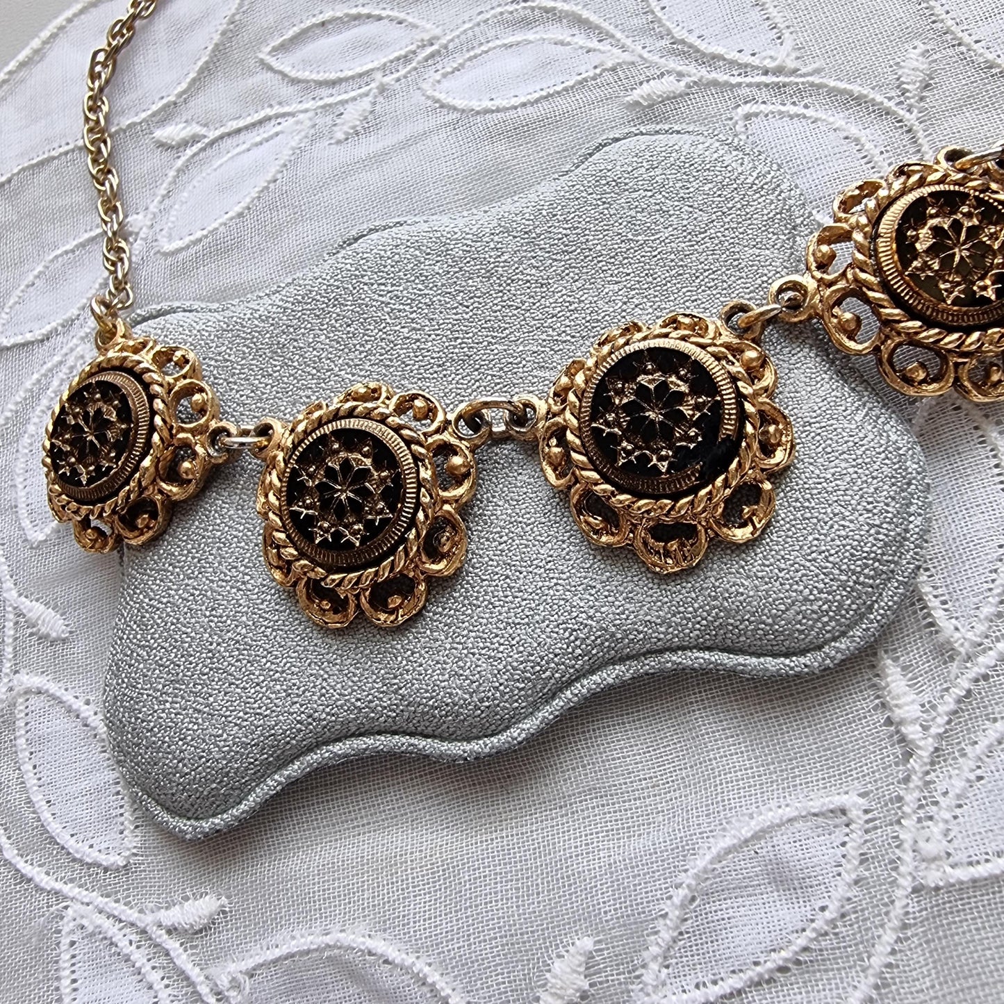 Necklace - Victorian Style Black Mourning Pendant Link Necklace