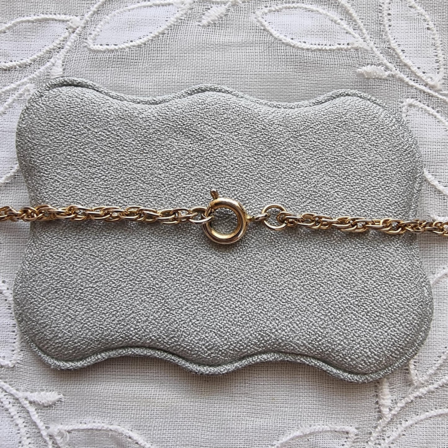 Necklace - Victorian Style Black Mourning Pendant Link Necklace