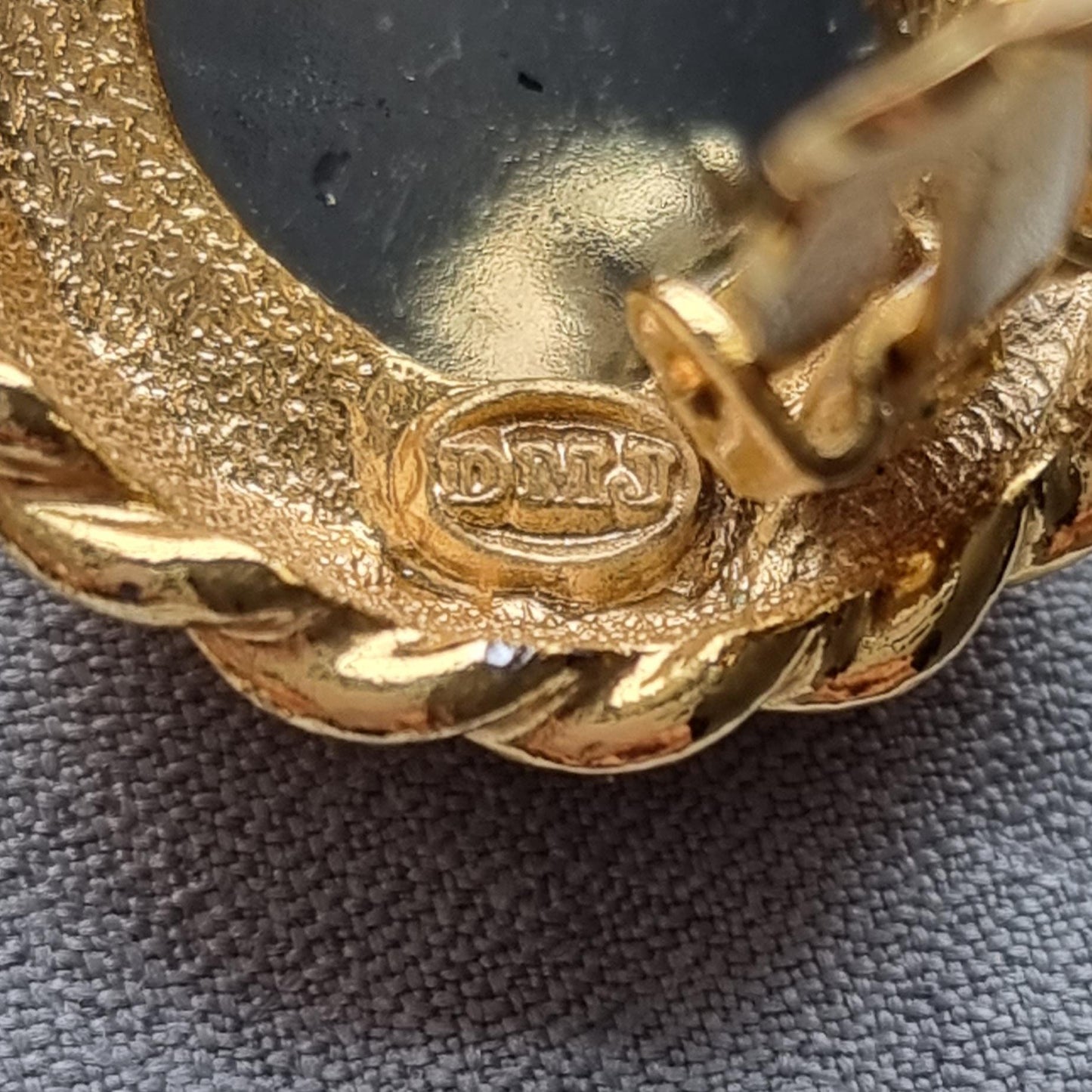 Clip on - DMJ Gold Round Silver Grey Cabochon Crystal Clip on Earrings