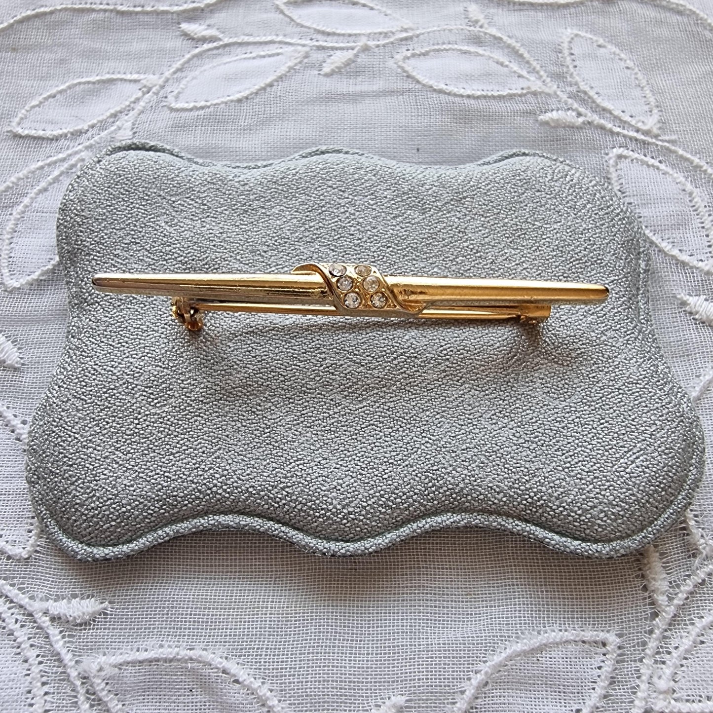 Brooch - Gold and Clear Crystals Bar Brooch