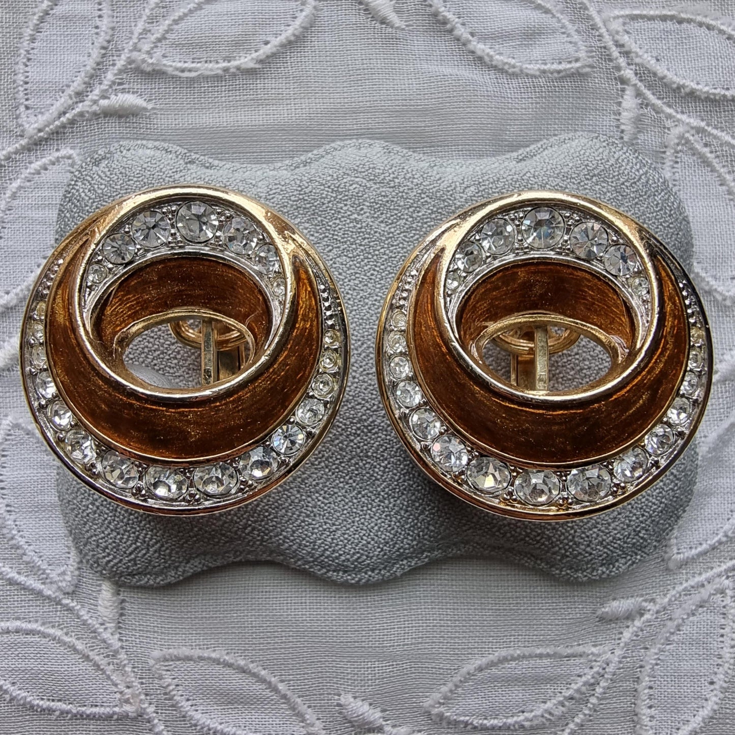Clip on - Bergdorf Goodman Brown Enamel and Crystals Round Clip On Earrings