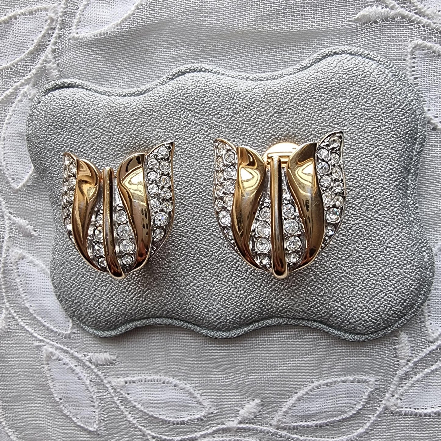 Clip on - Monet Gold and Crystals Flower Clip on Earrings