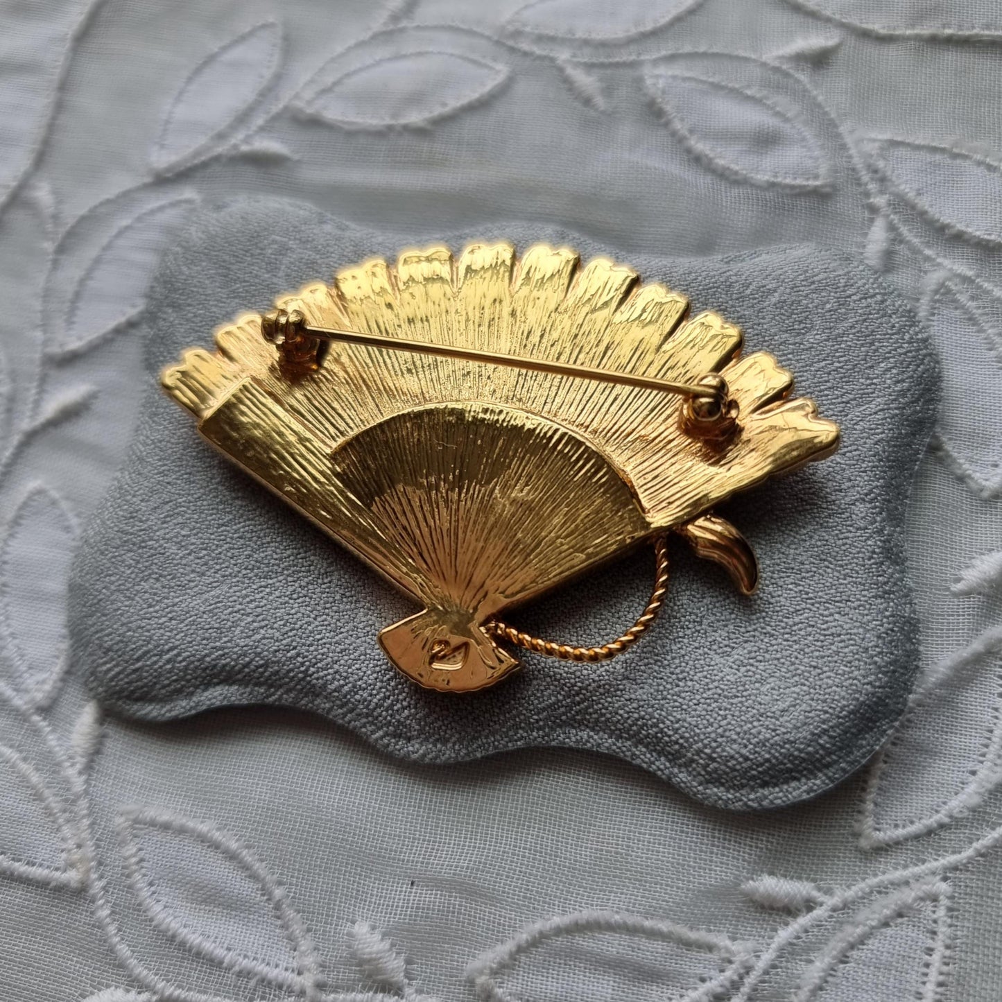 Brooch - Swarovski Crystal Fan Brooch