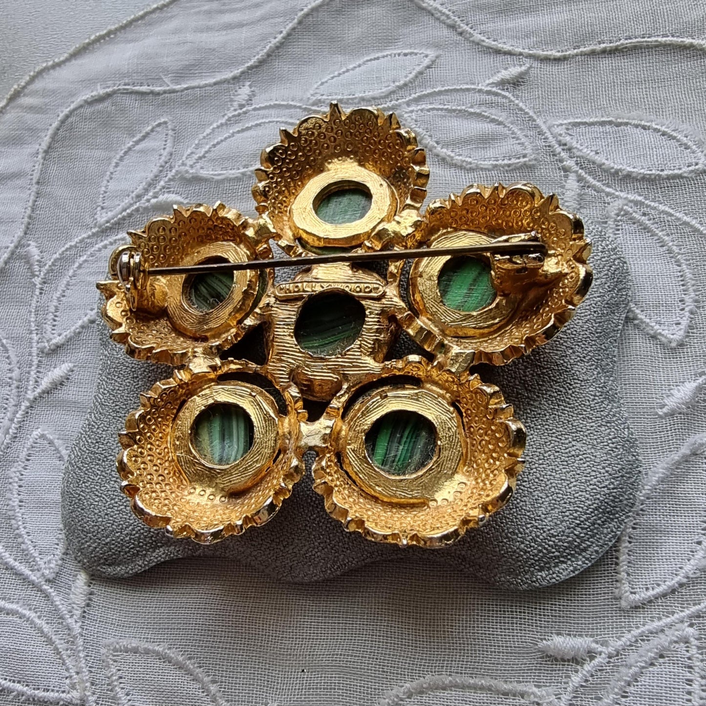 Brooch - Hollywood Malachite Glass Cabochons flower Brooch