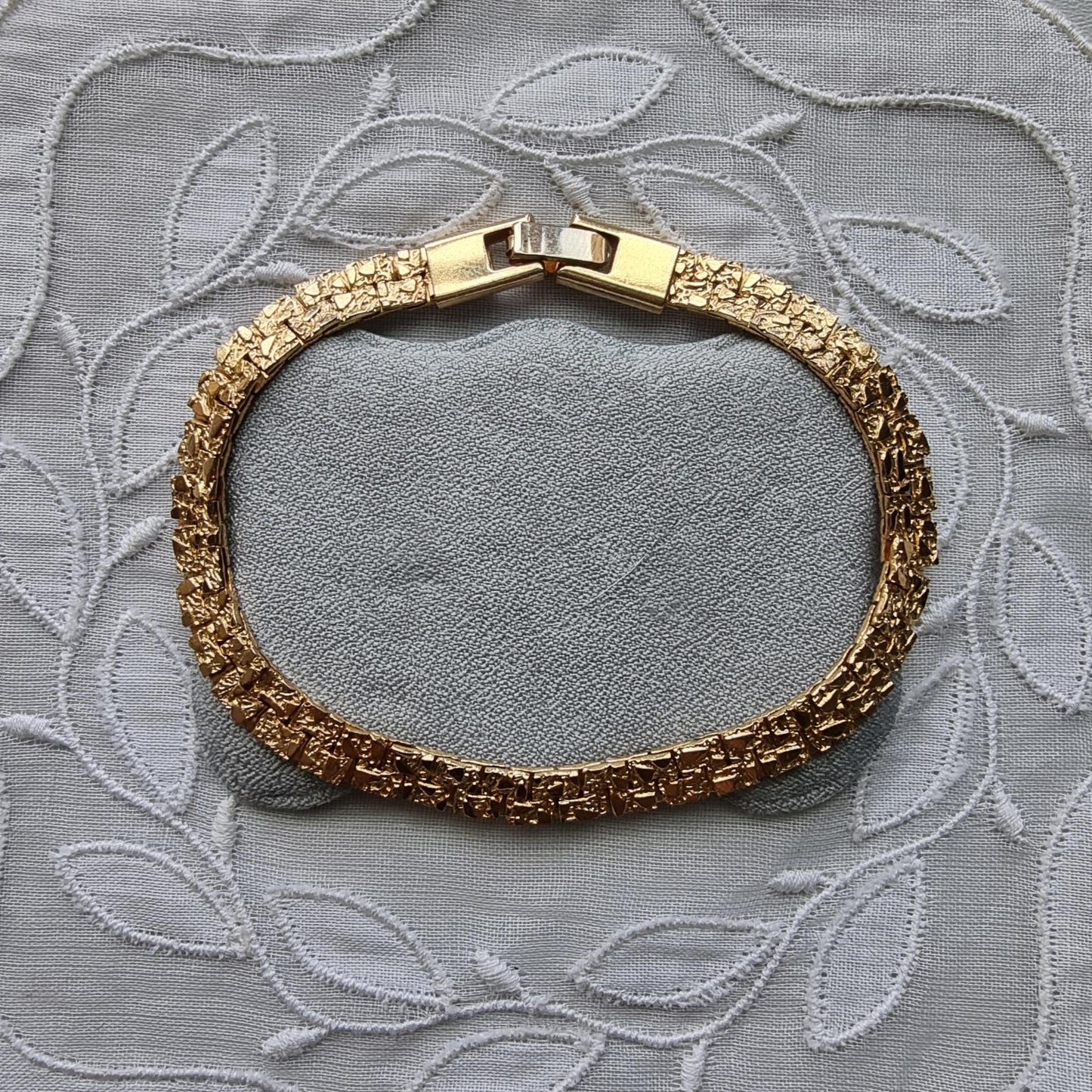 Bracelet - Gold Textured Flat Chain Bracelet