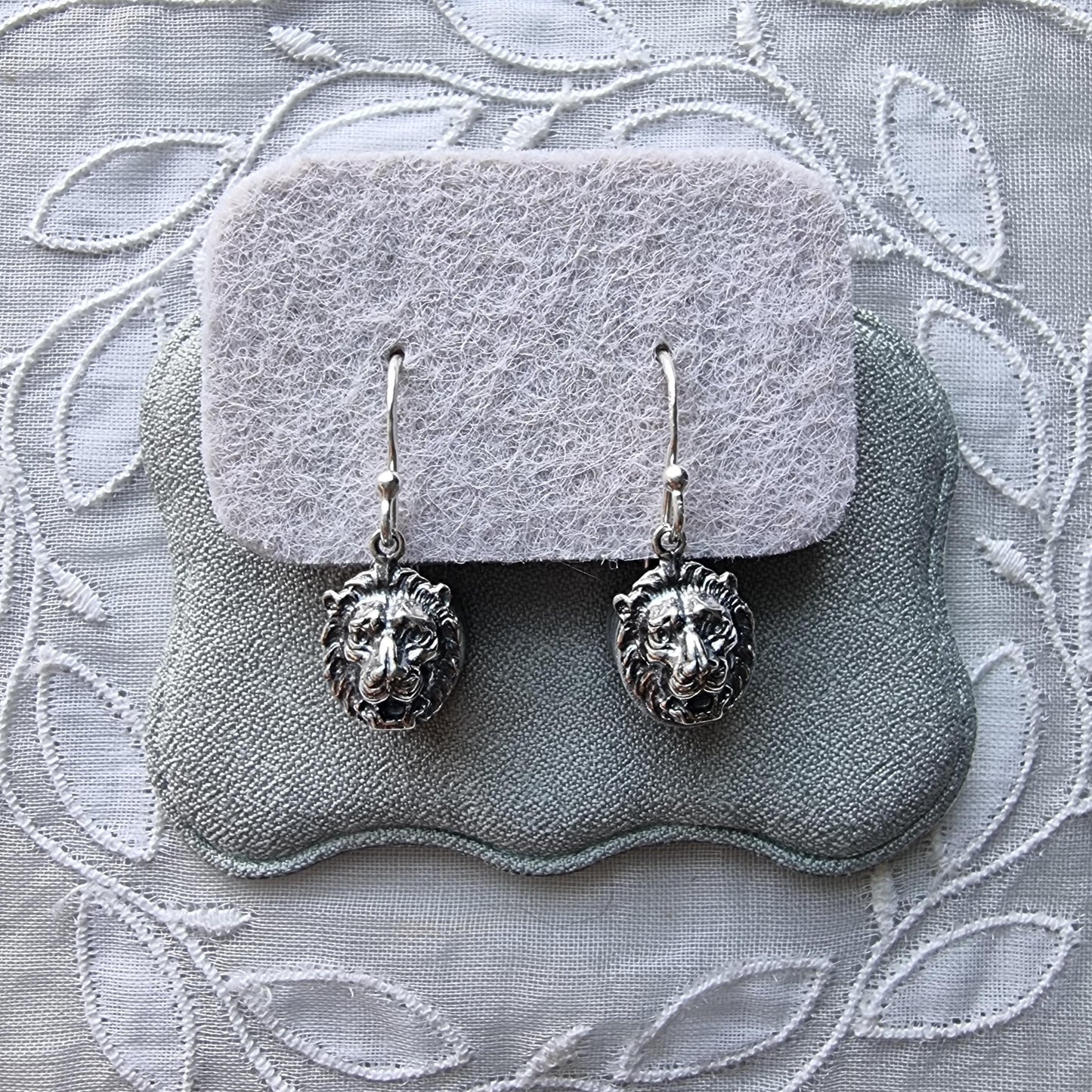 Hooks - Sterling Silver Lion Head Drops Hook Earrings
