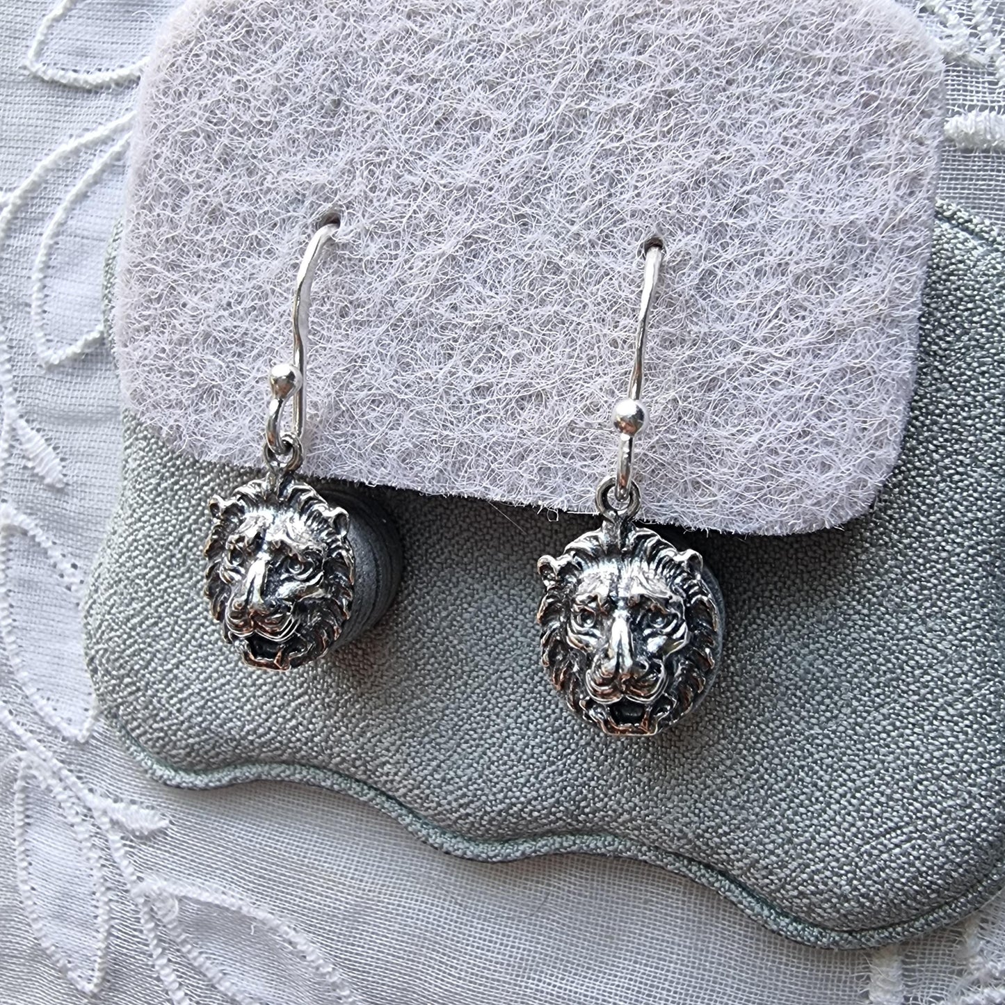 Hooks - Sterling Silver Lion Head Drops Hook Earrings