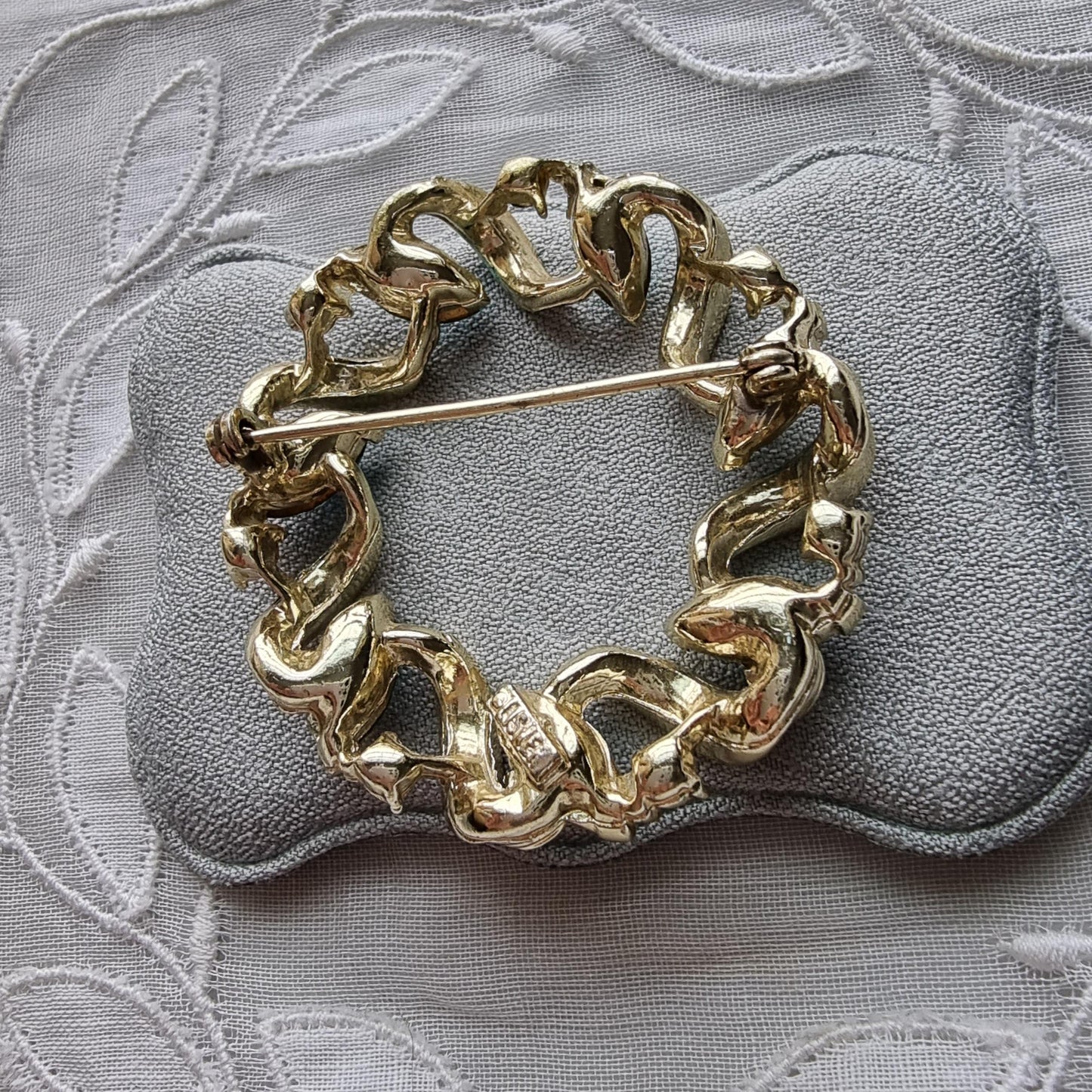 Brooch - Lisner Gold Ribbon Blue Crystals Wreath Brooch