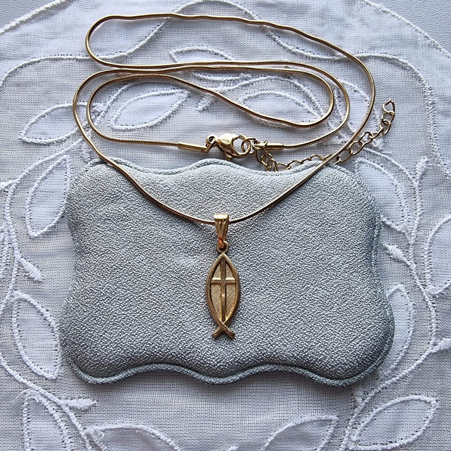 Necklace - Christian Fish Cross Pendant Necklace