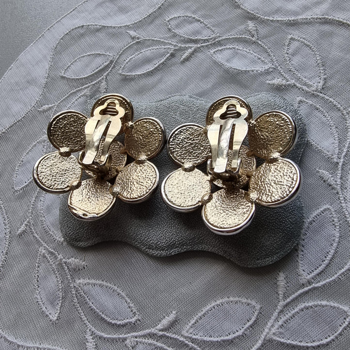 Clip on - Statement Pearl and Crystals Flower Clip on Earrings