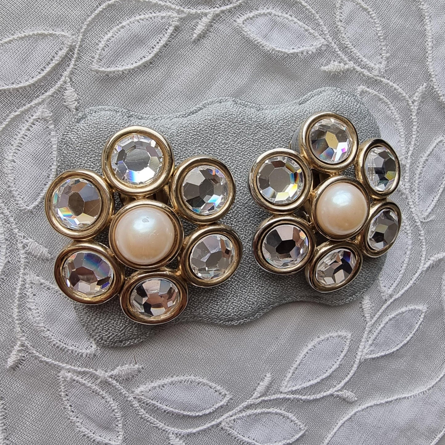 Clip on - Statement Pearl and Crystals Flower Clip on Earrings