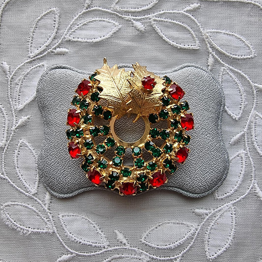 Brooch - Green and Red Crystals Christmas Wreath Brooch