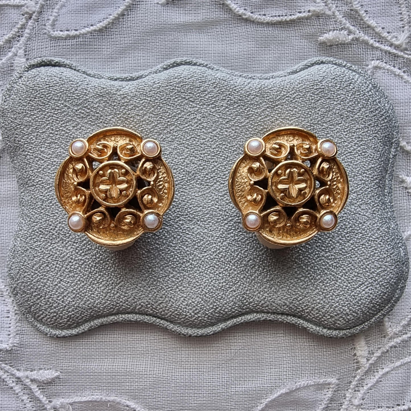 Clip on - Small Etruscan Style Pearl Clip On Earrings