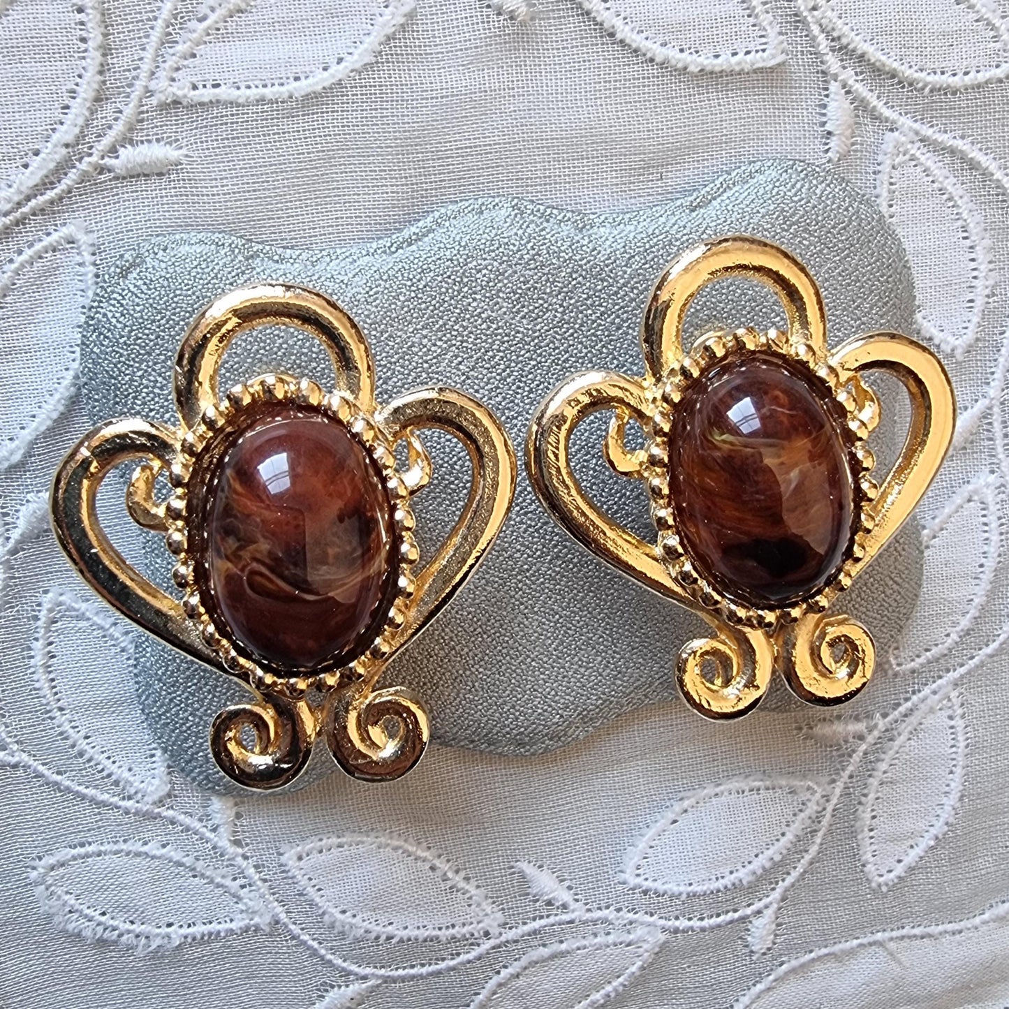 Clip on - Gold Wirework Brown Marbled Glass Cabochon Clip On Earrings