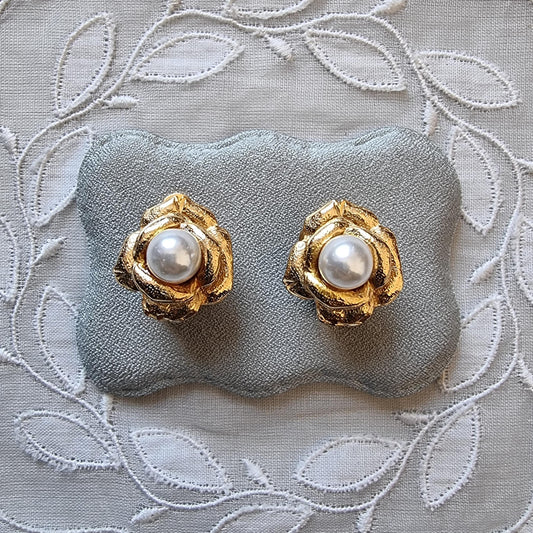 Clip on - Gold Pearl Rose Clip On Earrings