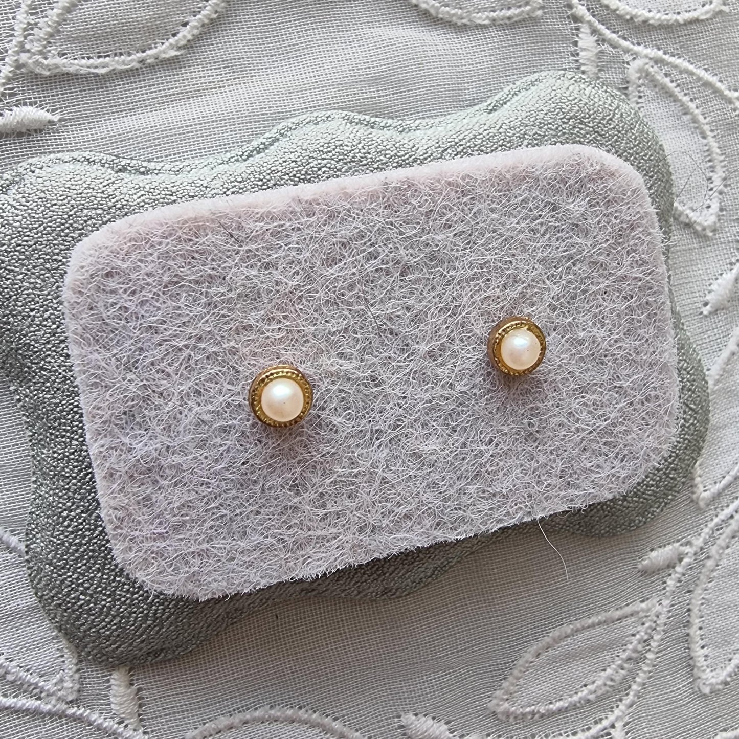 Posts - Tiny Faux Pearl Stud Earrings