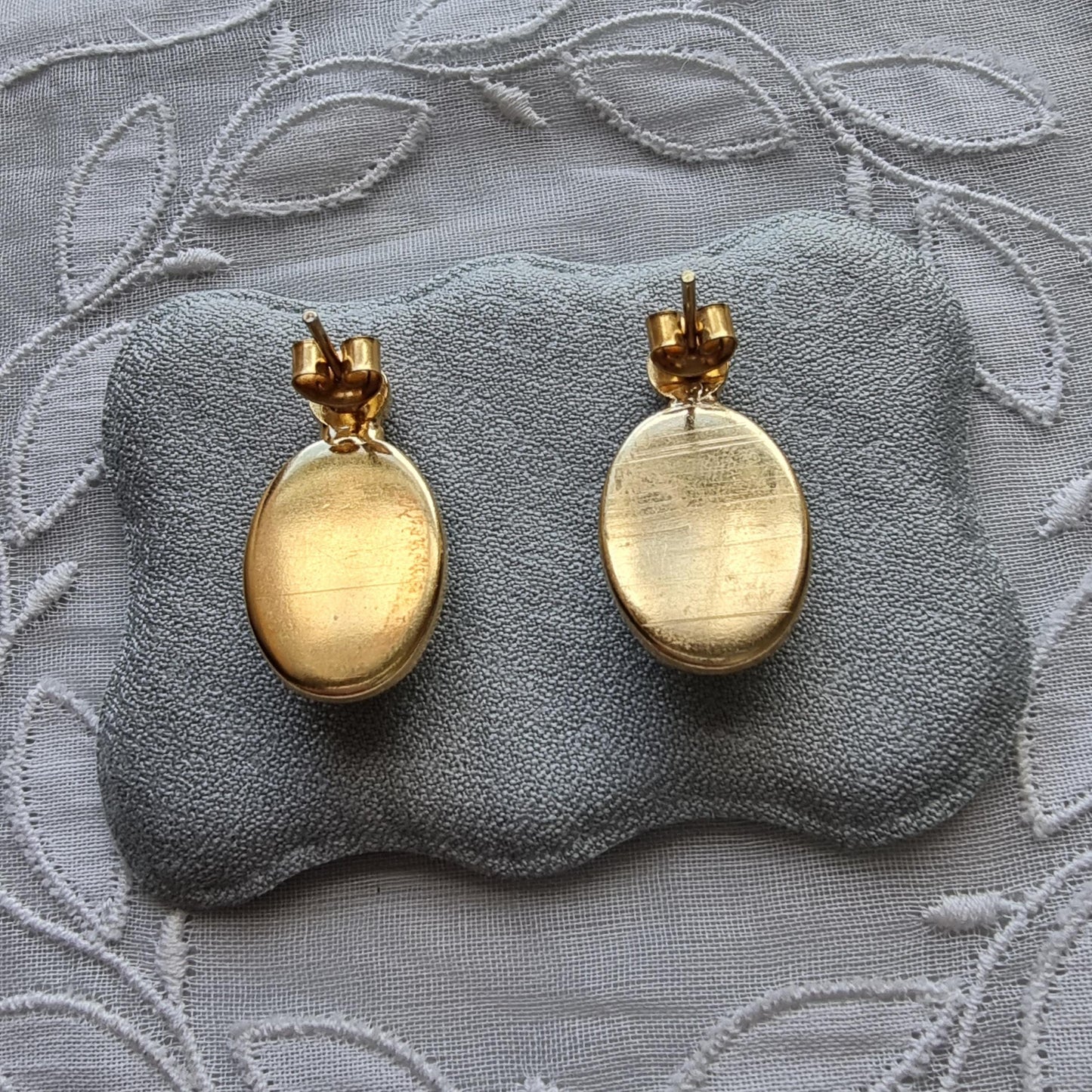 Posts - Faux Pearl and Green Cabochon Stud Earrings