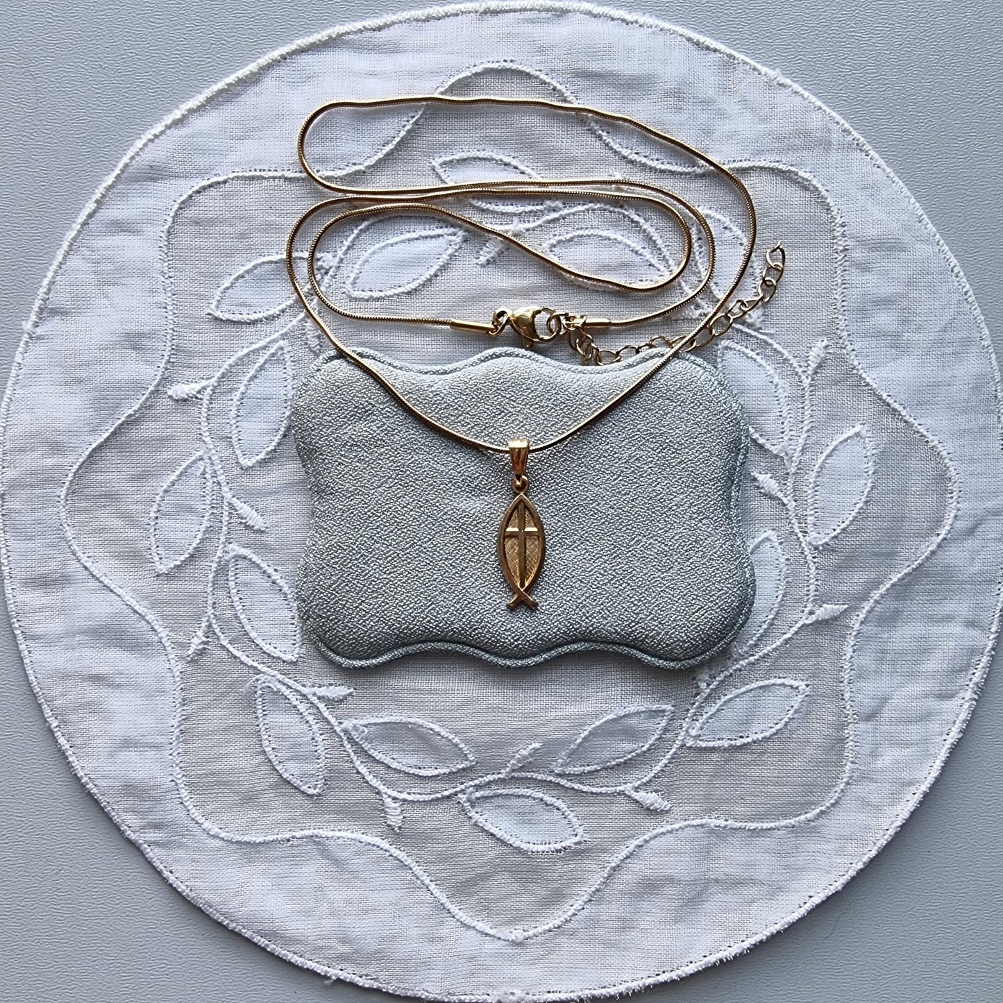 Necklace - Christian Fish Cross Pendant Necklace