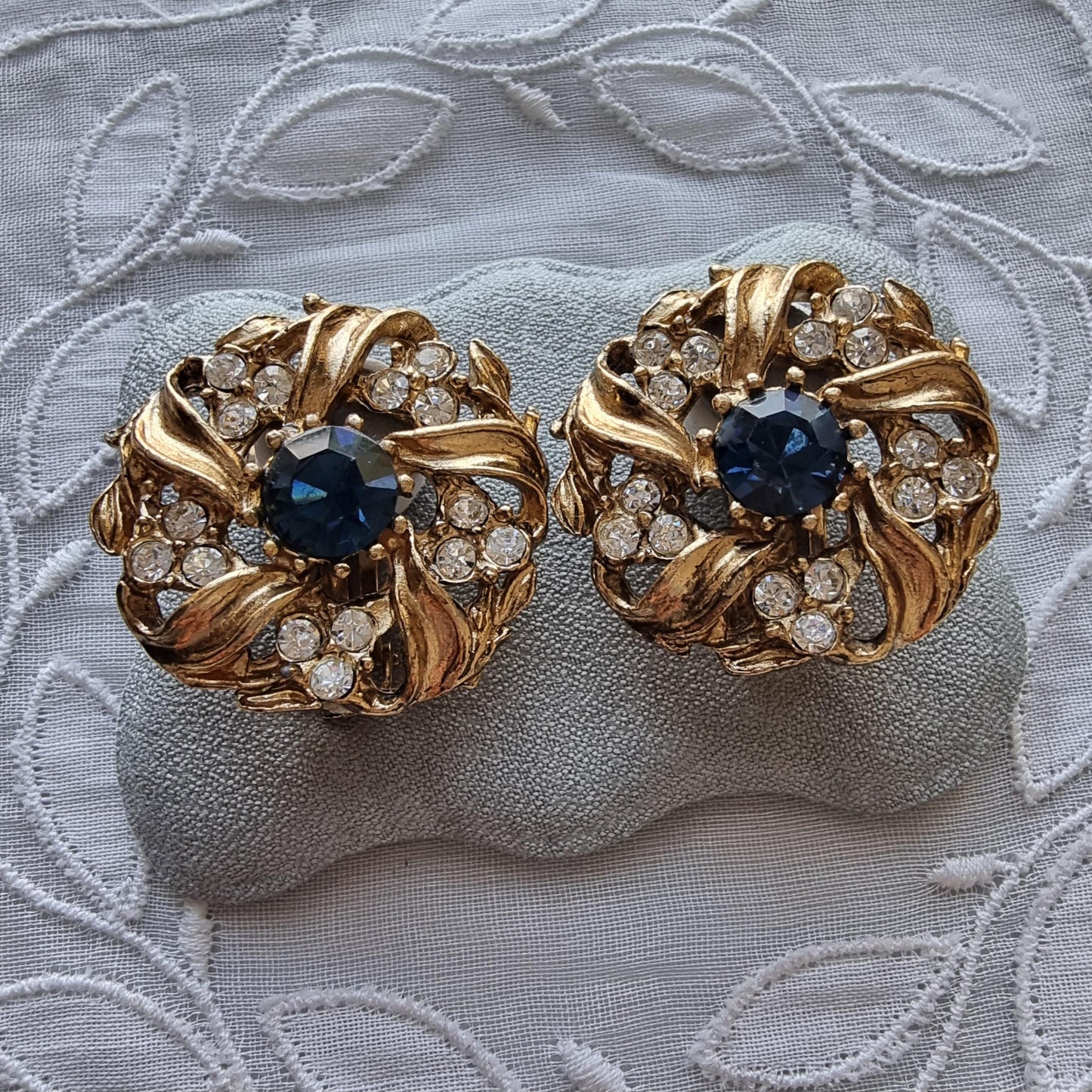 Clip on - Blue and Clear Crystals Wreath Clip on Earrings