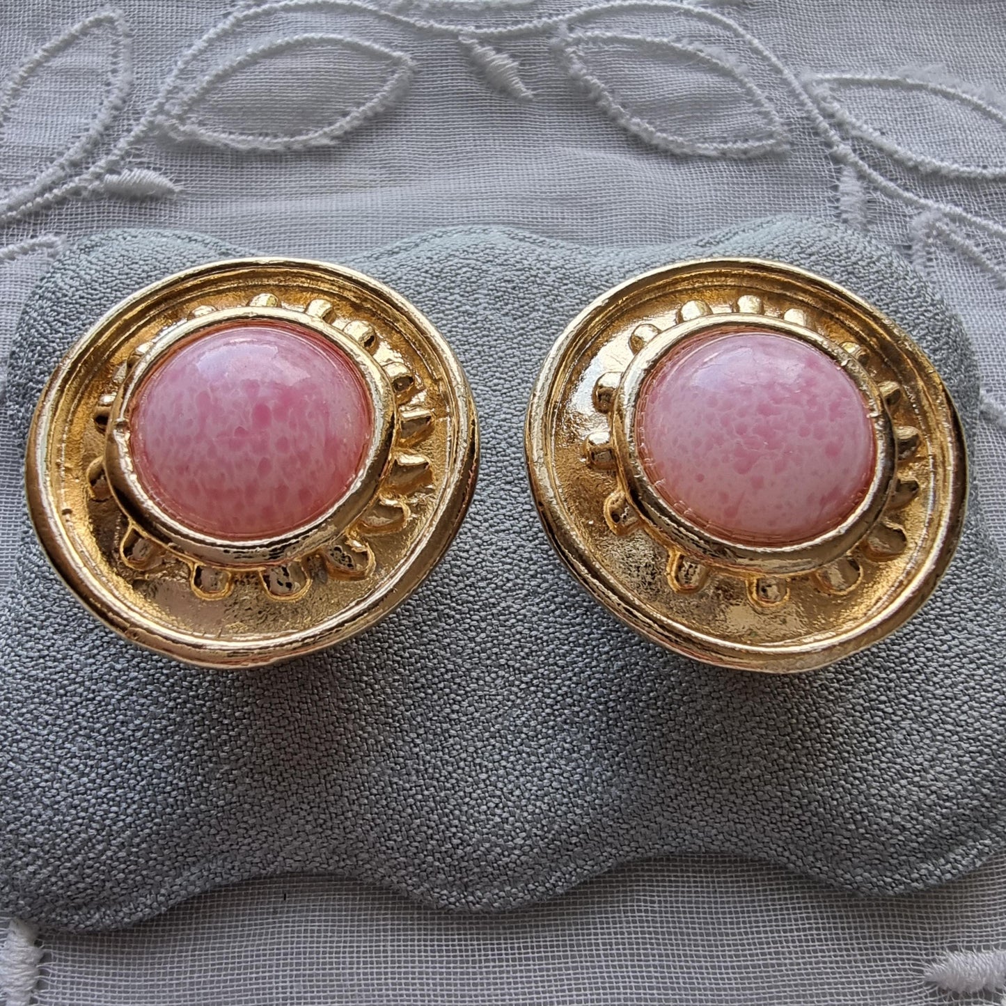 Clip on - Etruscan Pink Glass Cabochon Round Clip on Earrings