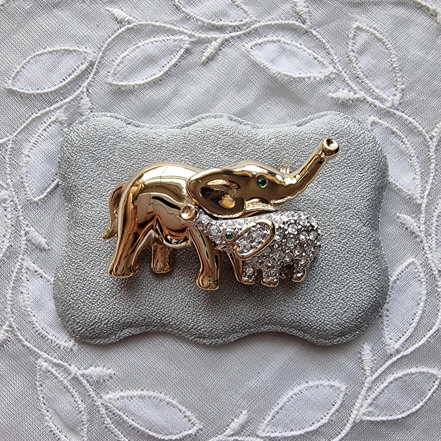 Brooch - Gold and Clear Crystals Elephants Brooch