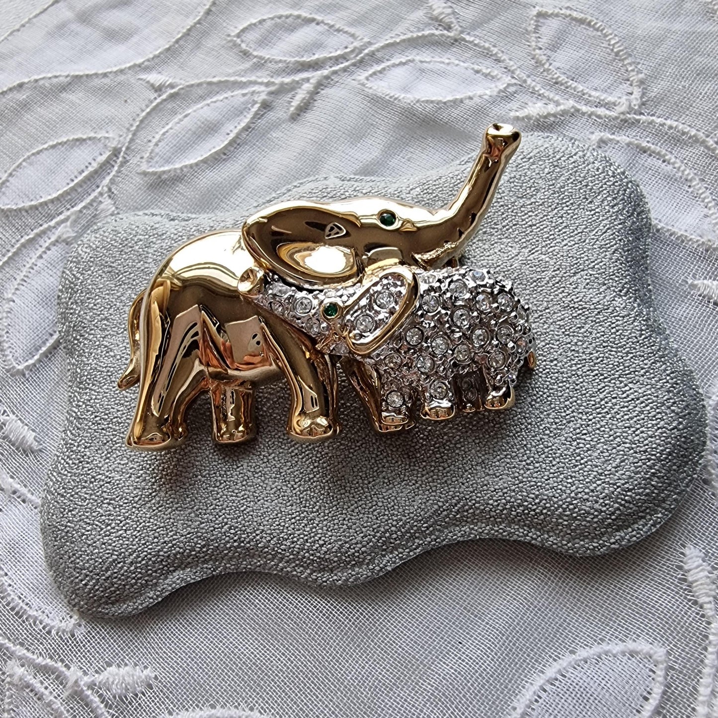 Brooch - Gold and Clear Crystals Elephants Brooch