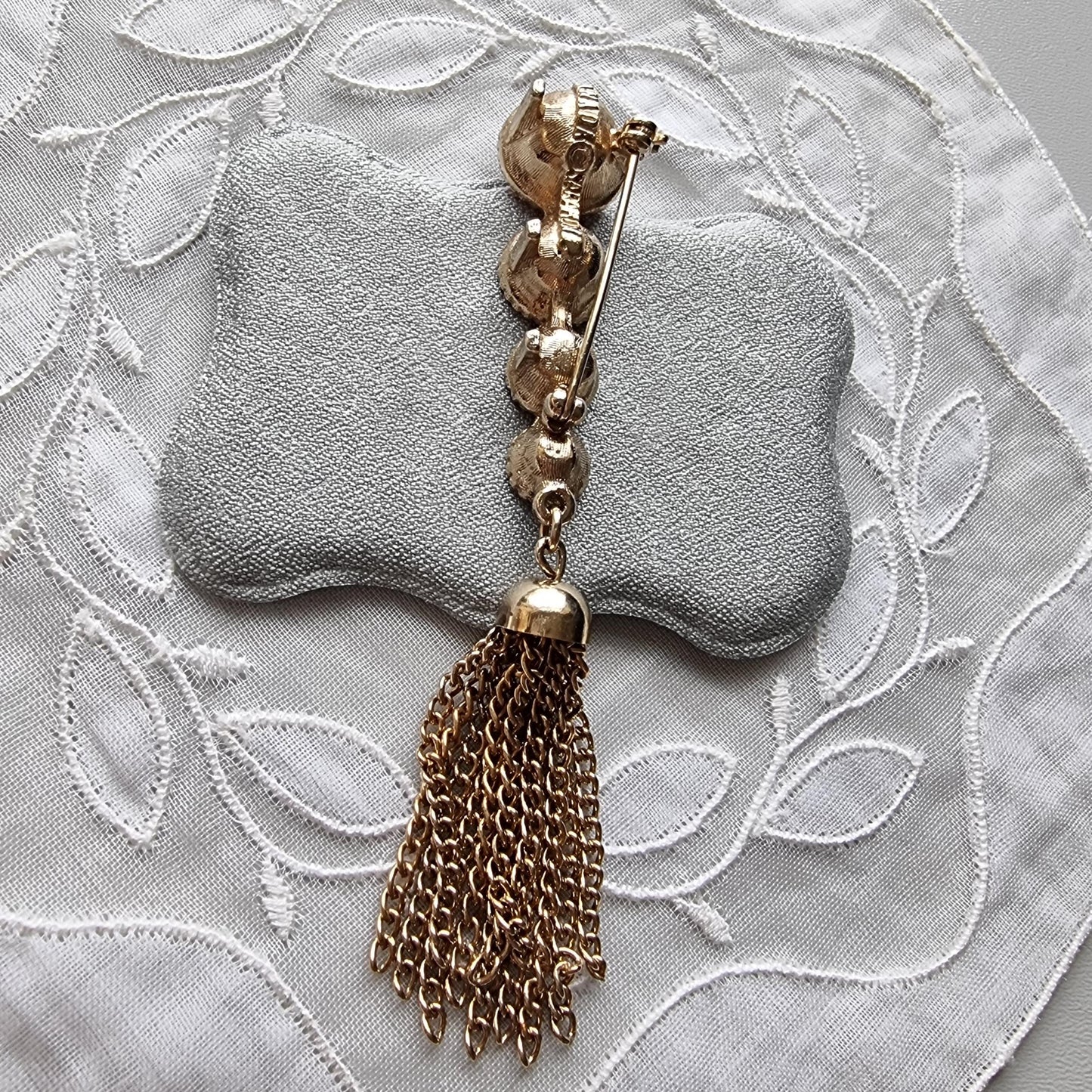 Brooch - Sarah Coventry Pink Crystals and Tassel Brooch