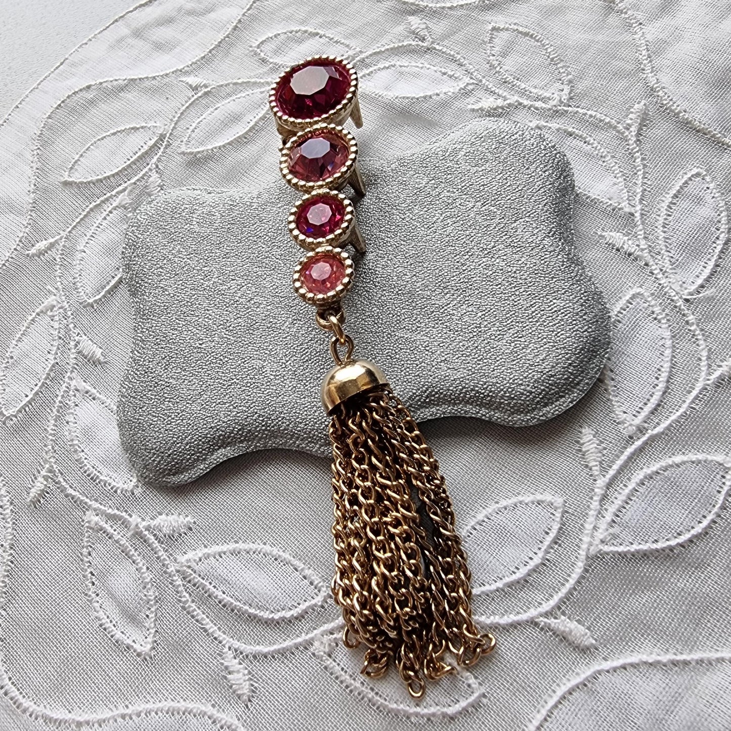 Brooch - Sarah Coventry Pink Crystals and Tassel Brooch