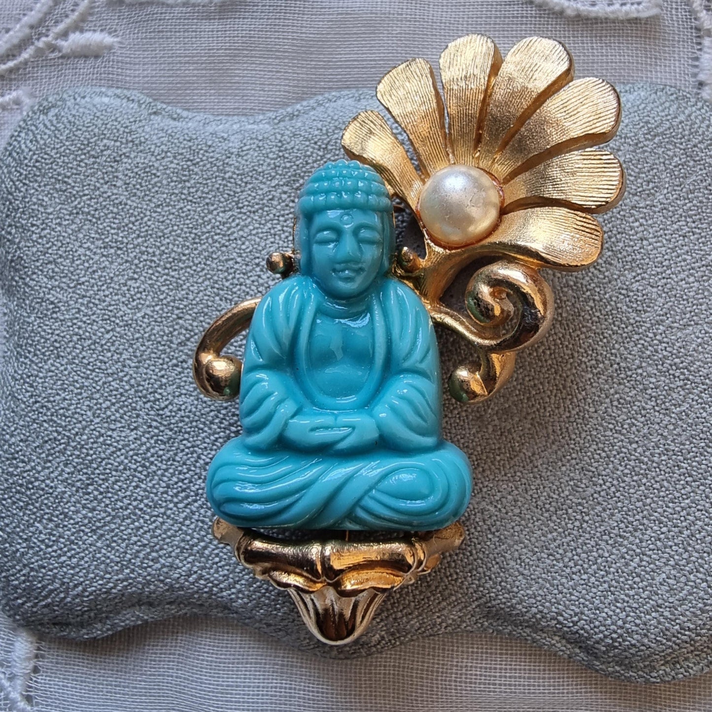 Brooch - Vintage Turquoise Acrylic Buddha and Pearl Flower Brooch