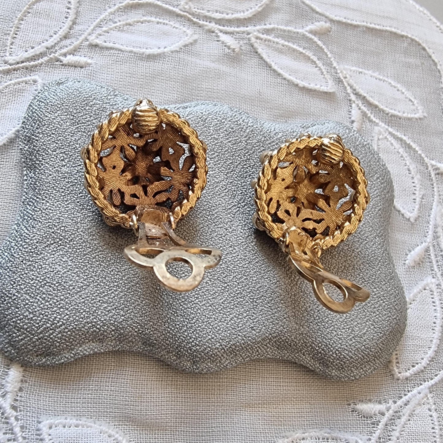 Clip on - Green Enamel Flower Cluster Clip on Earrings