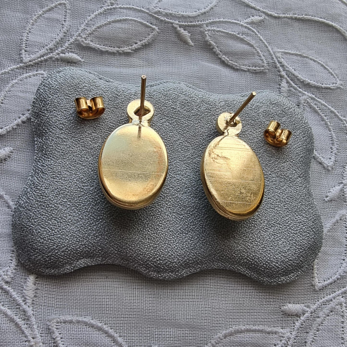 Posts - Faux Pearl and Green Cabochon Stud Earrings