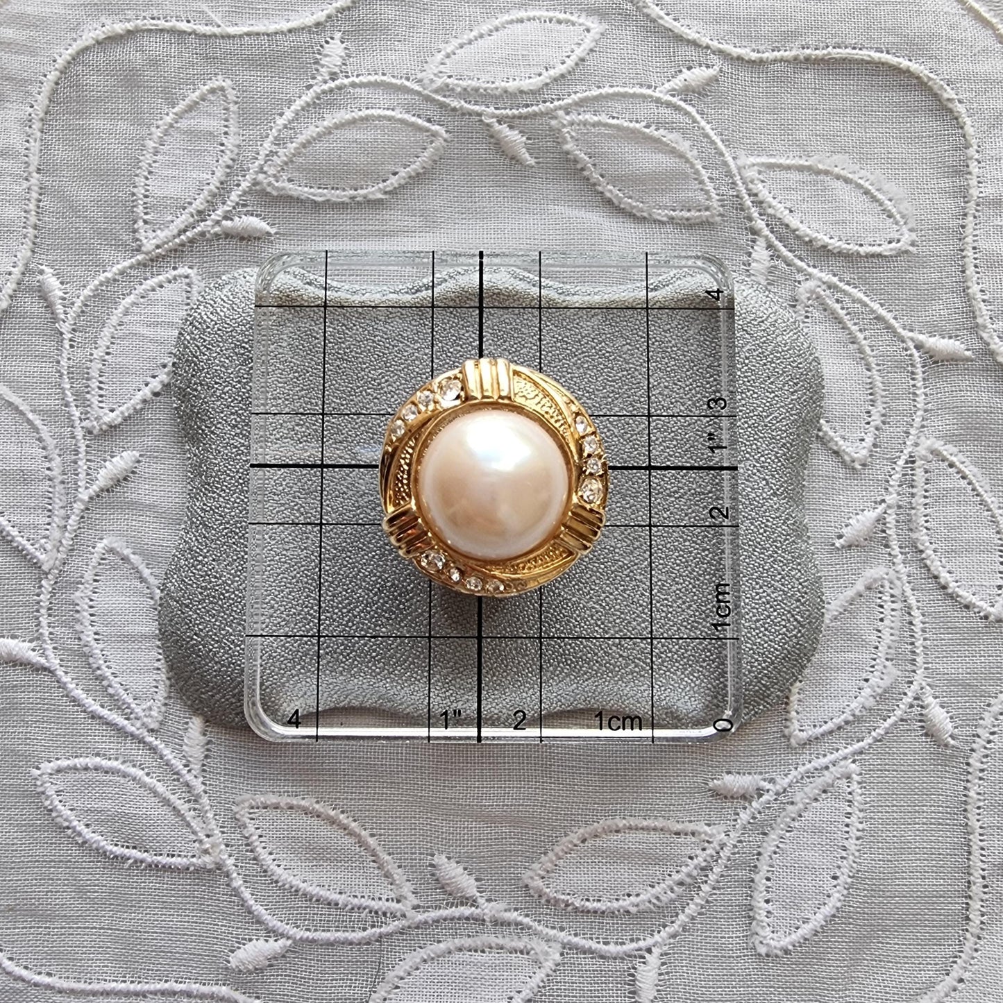 Posts - Gold and Crystals Swirl Pearl Stud Earrings