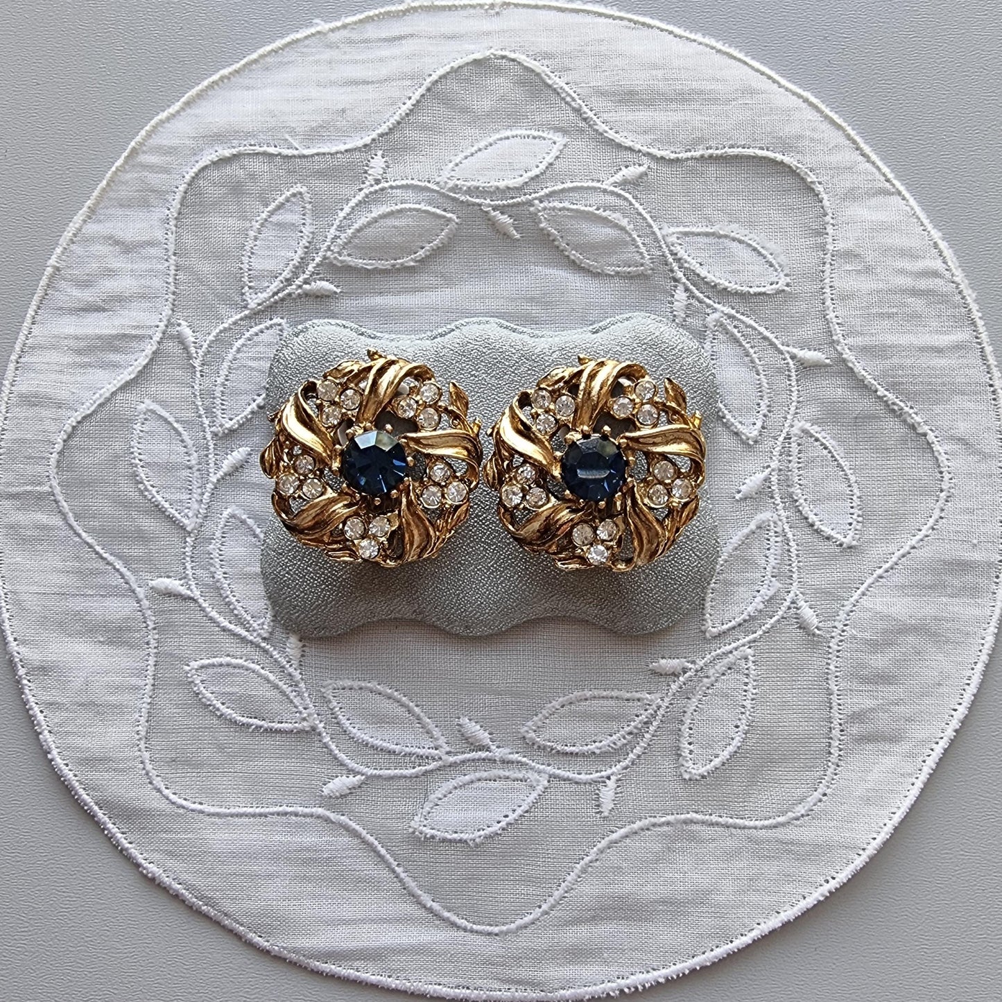 Clip on - Blue and Clear Crystals Wreath Clip on Earrings